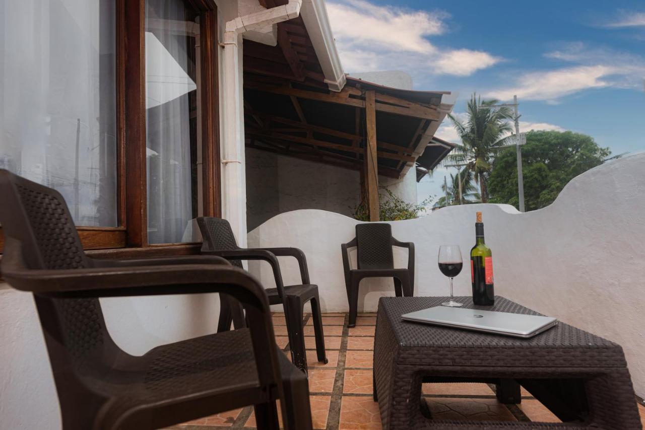 Hostal North Seymour Puerto Ayora  Exteriör bild